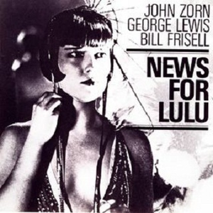 偷拍偷窥少女肏屄
